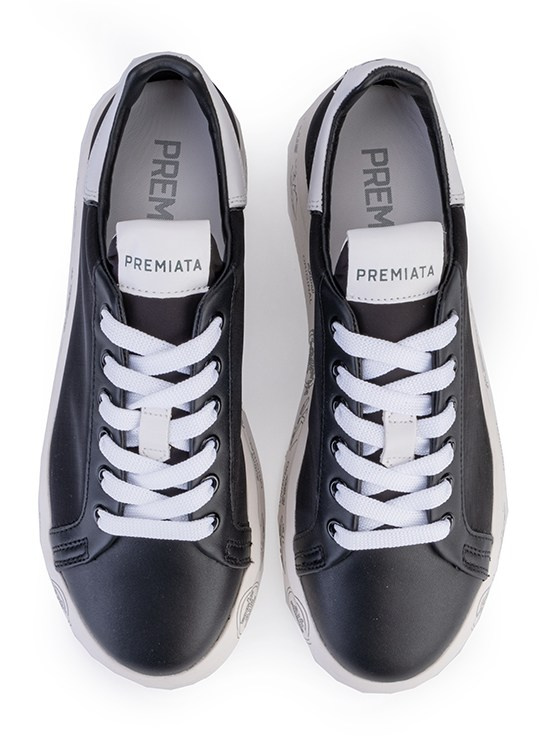 Предметная съёмка для маркетплейсов | Обувь. Предметный фотограф в Симферополе Антон Катунин