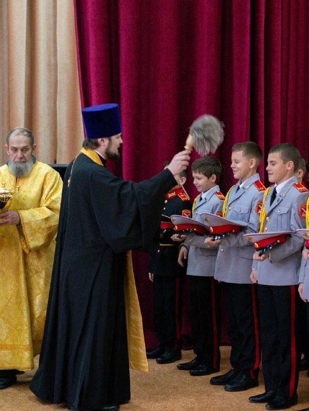 Благочинный Северо-Западного округа поздравил кадетов с принятием Присяги. Саратовское Северо-Западное благочиние