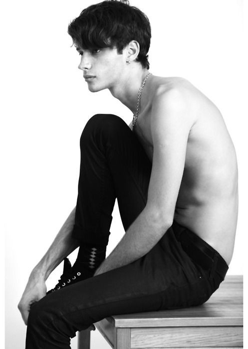 ТЕМА ТЕЛЕСНОСТИ. МУЖЧИНЫ