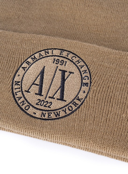 Предметная съёмка головных уборов. Предметный фотограф в Симферополе Антон Катунин