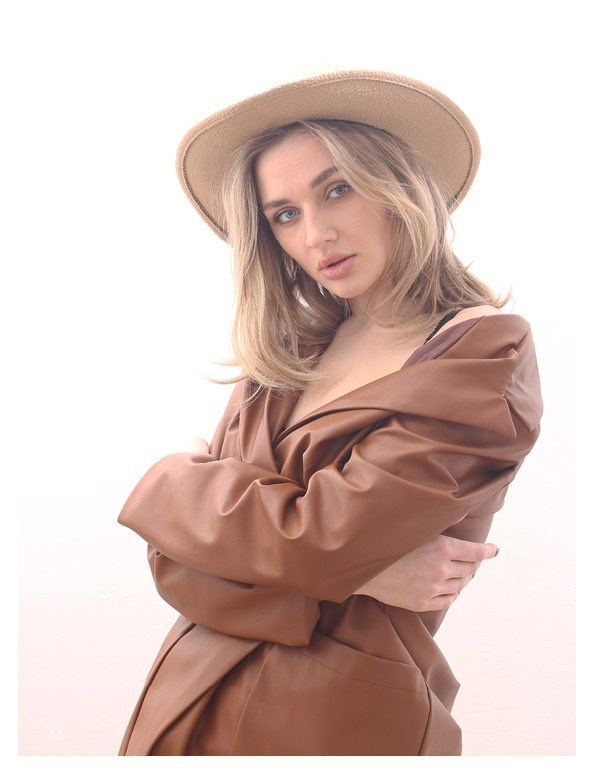 Съемочный гардероб. Фотограф Юлия Мальцева