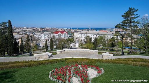 Самые красивые локации города Севастополь. Где пофотографироваться в Севастополе? Локации для фото. 1 место. Первое место. Место. Бывшее мес. Профессиональная фотосъемка в Крыму. Натуральные эмоции и живые кадры. Забронируйте дату прямо сейчас!