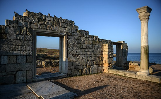 Самые красивые локации города Севастополь. Где пофотографироваться в Севастополе? Локации для фото. 1 место. Первое место. Место. Бывшее мес. Профессиональная фотосъемка в Крыму. Натуральные эмоции и живые кадры. Забронируйте дату прямо сейчас!