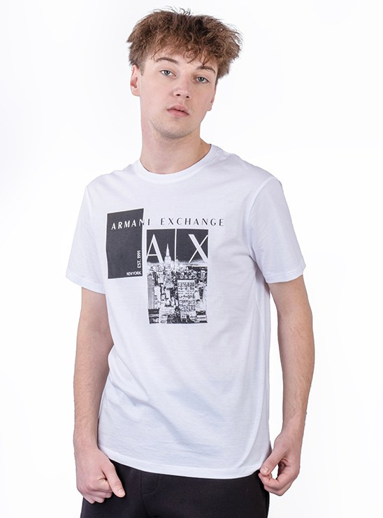 Предметная съёмка мужских футболок. Предметный фотограф в Симферополе Антон Катунин