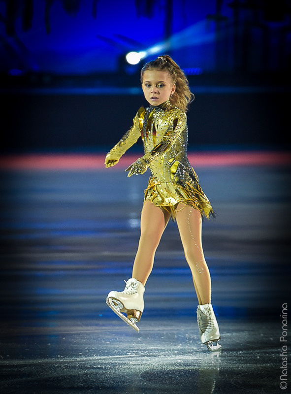 София Касинс. Шоу Москвина Мишин 50. 09/03/2019. Russian figure skating photographer from Saint-Petersburg