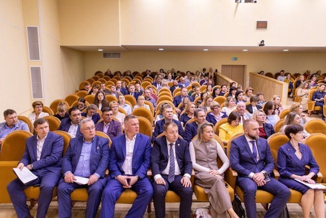 Правительство Вологодской обл. Репортажный фотограф корпоративных мероприятий; Бизнес-конференций; спортивных соревнований; Фестивалей; Культурных событий