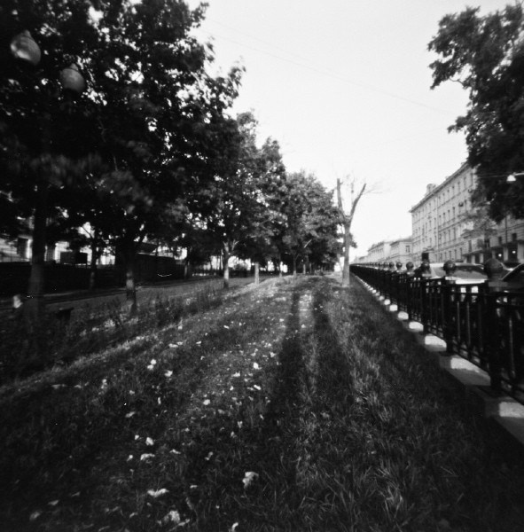 PINHOLE PHOTOS. Портретный и бизнес-фотограф в Москве Андрей Никольский
