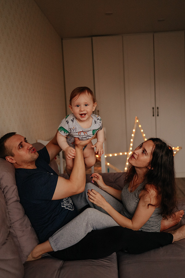 Домашняя фотосессия Жени, Иры и Арсения. Семейный и детский фотограф в Рыбинске, Ярославле Ольга Лебедева