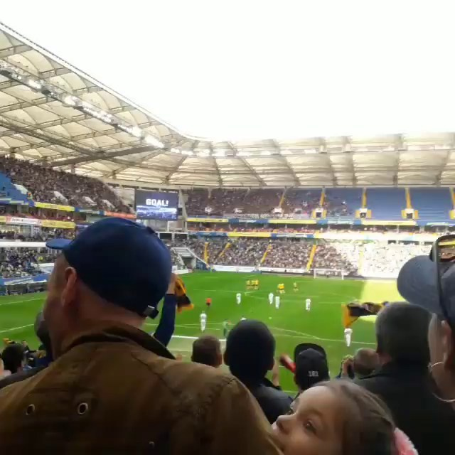 Не жару, а футбольный адреналин на Ростов Арене! 🔥⚽