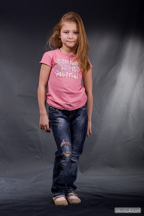 Детская и семейная фотосессия в студии. Свадебный и репортажный фотограф в Москве и Московской области