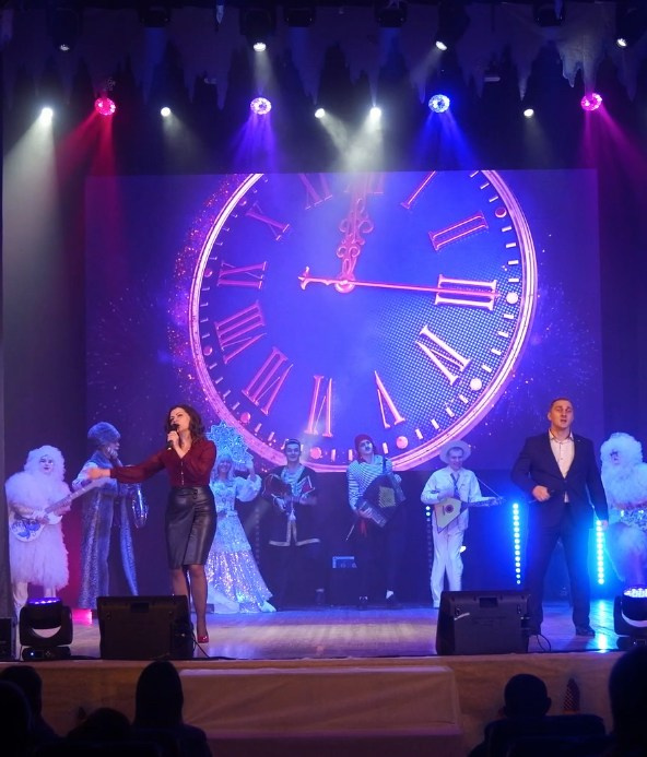 Концерт сотрудников «НОВОГОДНИЙ ГОК». Строитель. Евгений Тюнин. Режиссура событий в Москве и по России