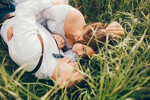 Подборка поз для парной фотосессии