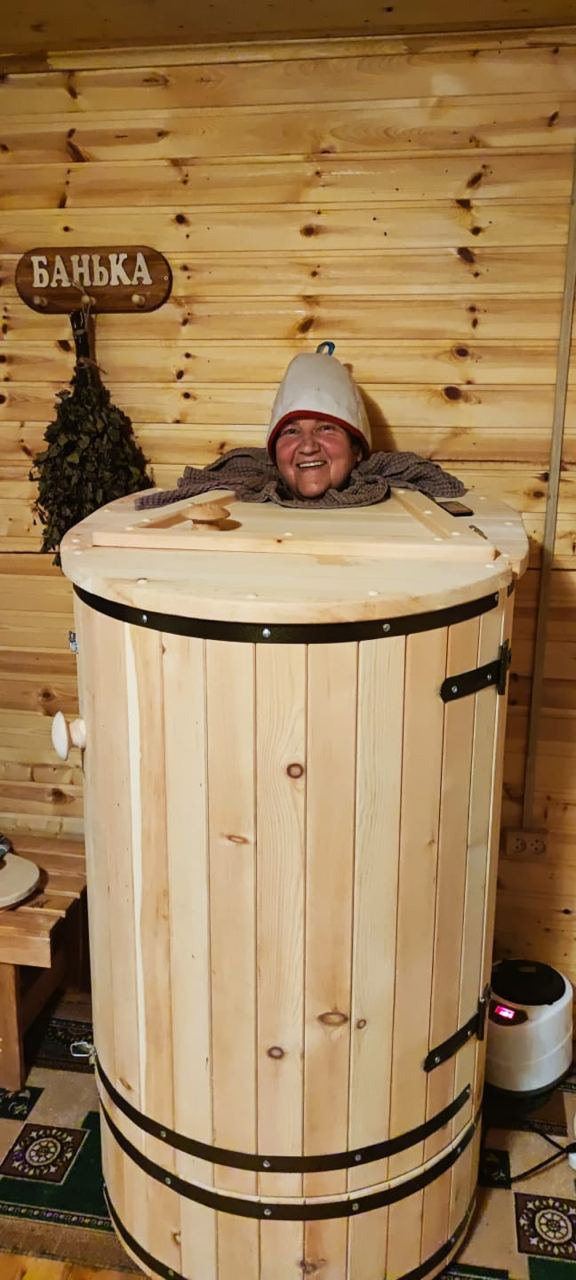 Баня и фитобочка эко отеля в Подмосковье. Эко отдых в Подмосковье в эко-отеле Марии Гиппенрейтер