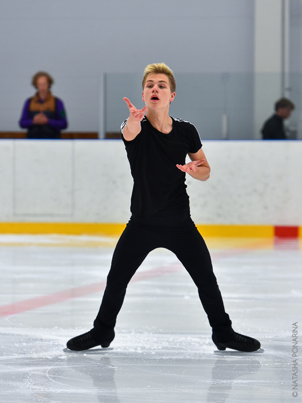 Егор Петров