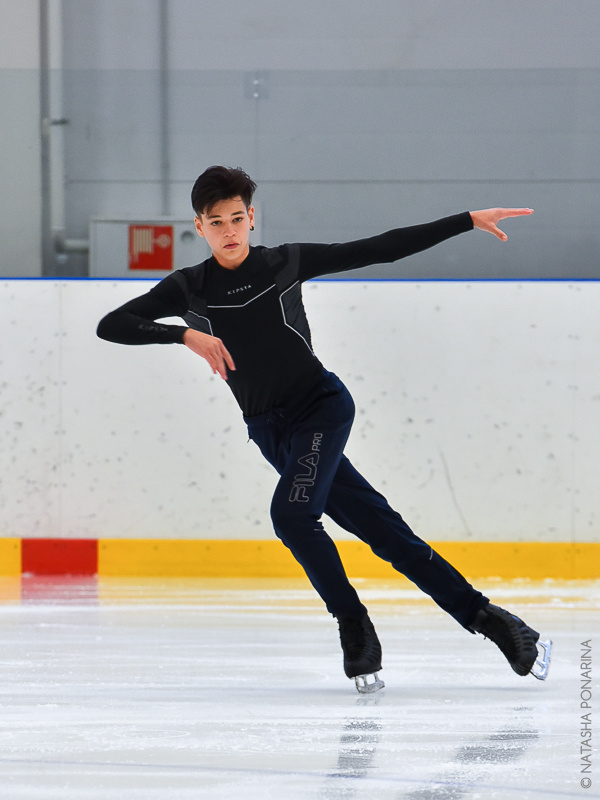 Владислав Дикиджи