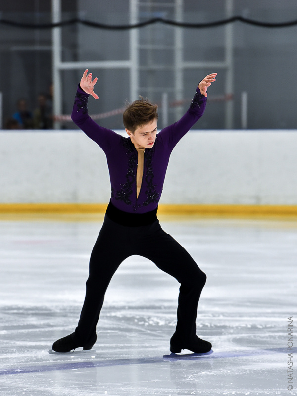 Владислав Катичев