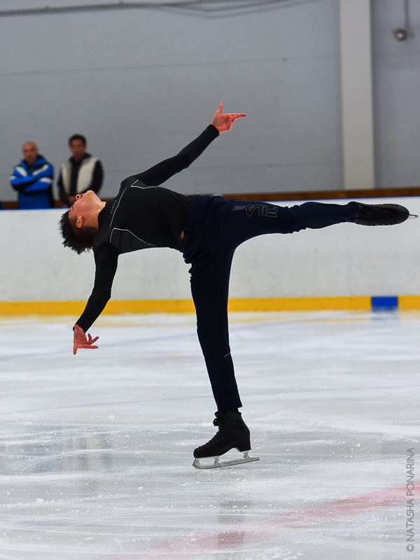 Владислав Дикиджи