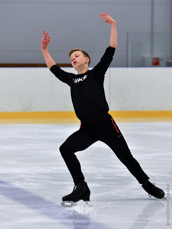 Николай Логинов