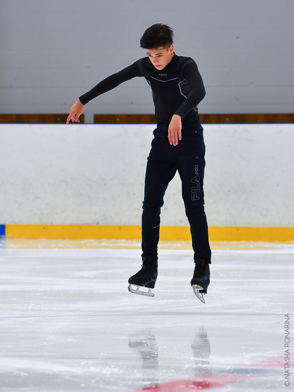 Владислав Дикиджи