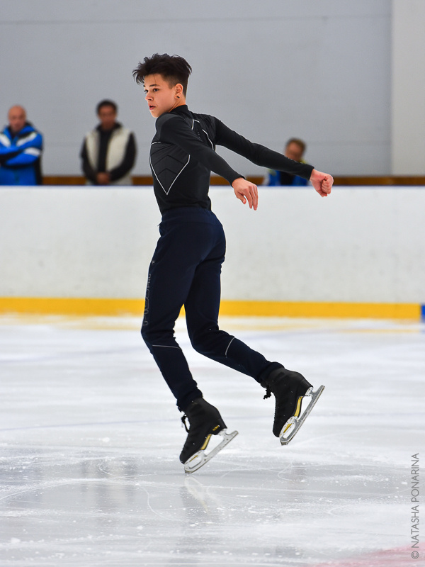 Владислав Дикиджи