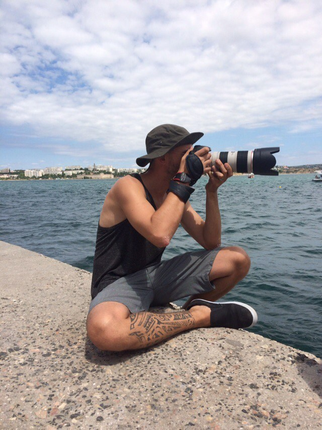 Backstage. Предметный фотограф в Симферополе Антон Катунин