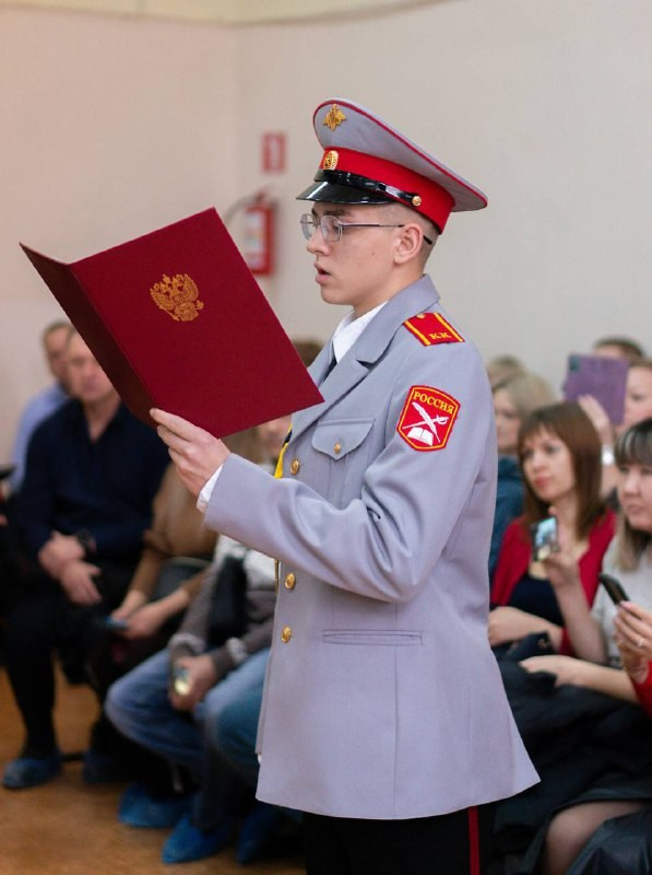 Благочинный Северо-Западного округа поздравил кадетов с принятием Присяги. Саратовское Северо-Западное благочиние