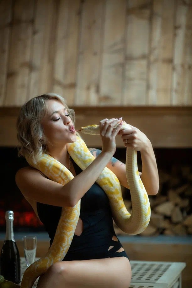 ФОТОдни со змеёй (2). Домашний Семейный фотограф в Москве и Московской Области Лена Ковт