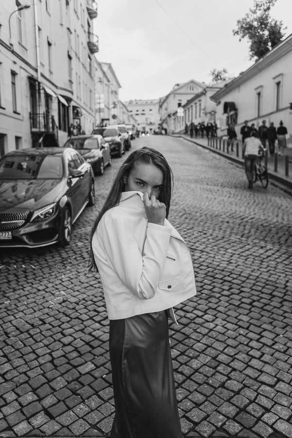 Московская улица как локация для фотосессии — арки и дворы
