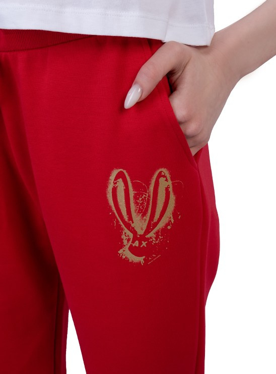 Предметная съёмка для маркетплейсов | Костюмы. Предметный фотограф в Симферополе Антон Катунин