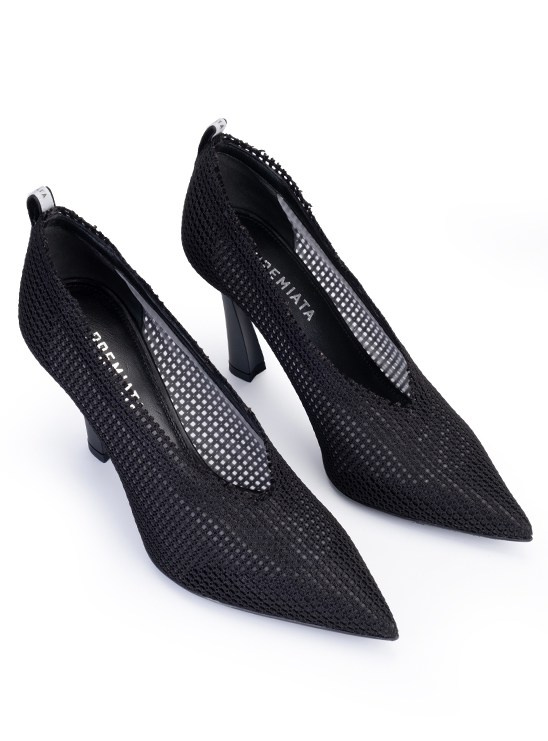 Предметная съёмка для маркетплейсов | Обувь. Предметный фотограф в Симферополе Антон Катунин