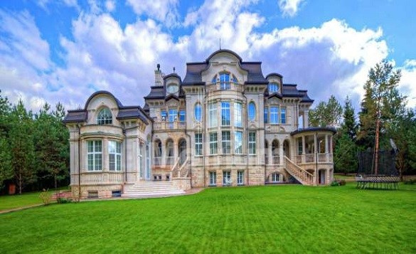 Рублевка. Фотограф для маркетплейсов Михаил Бове