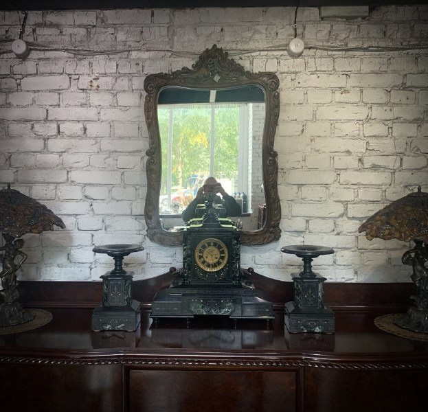 Антикварная деревянная резная рама