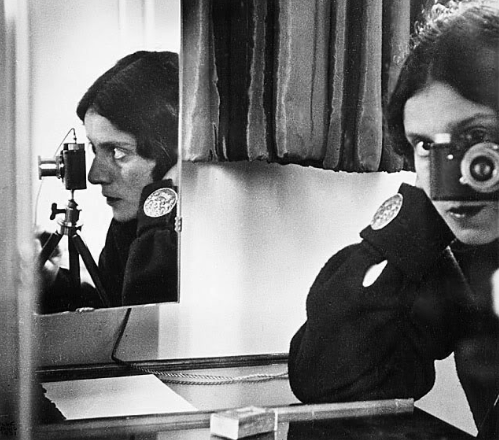 Ильзе Бинг, 1931 год. (1899–1998) — немецкий фотограф, одна из ведущих европейских фотографов межвоенного периода. 