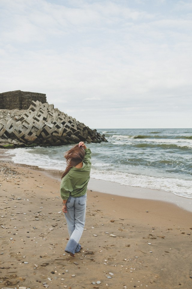 Екатерина. Пляж Наука. Фотограф в Дагестане Кира Молькова