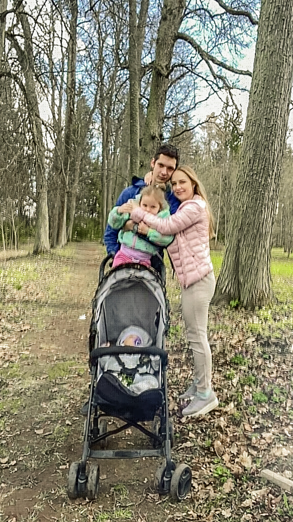 Онлайн-фотосессия: семейная фотопрогулка с Анной, Дмитрием и их детьми. Семейный и индивидуальный фотограф Life style в Санкт-Петербурге Мария