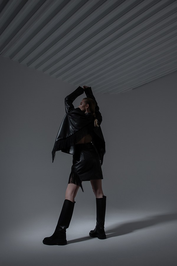 Biancoblanc autumn'21. Дарья Володина — арт и fashion фотограф в Москве | рекламные и ювелирные съемки