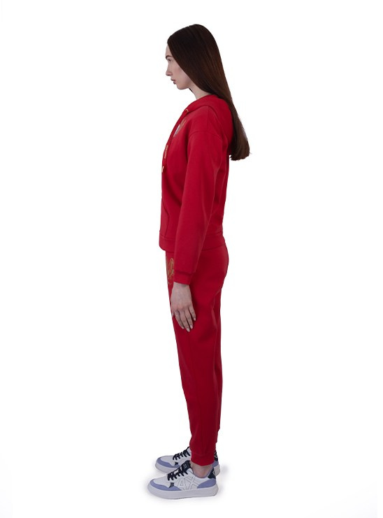 Предметная съёмка для маркетплейсов | Костюмы. Предметный фотограф в Симферополе Антон Катунин