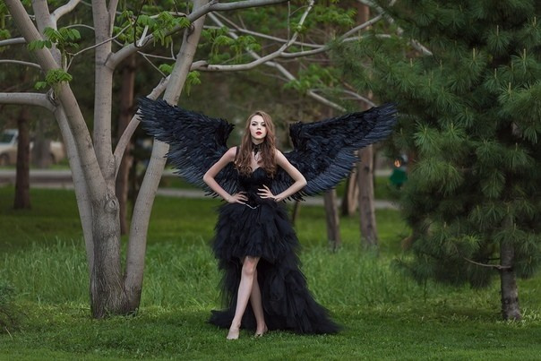 Крылья черные. Сказочный фотограф фотопроекты фототуры в Новосибирске и на Алтае