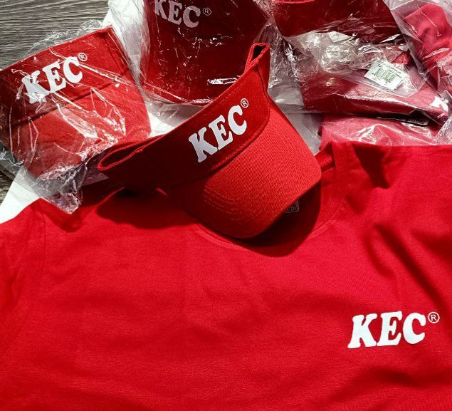 Фотосувениры, печать на футболках, кружка с фото  в Приморско-Ахтарске. ФОТОСТИЛЬ, изготовление рекламной продукции в Приморско-Ахтарске