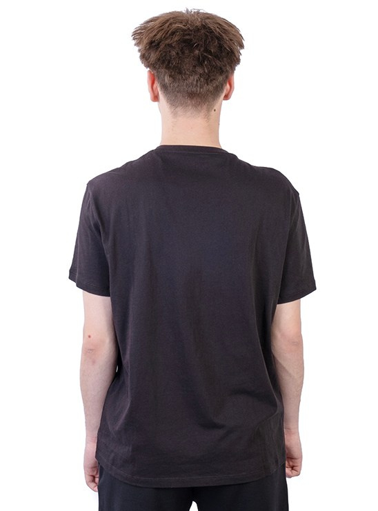 Предметная съёмка мужских футболок. Предметный фотограф в Симферополе Антон Катунин