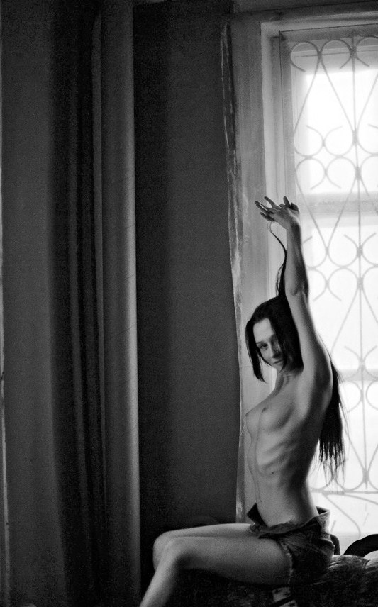 Ню. Фотограф в Красноярске. Портреты, семья, прогулки по городу и ваши праздники