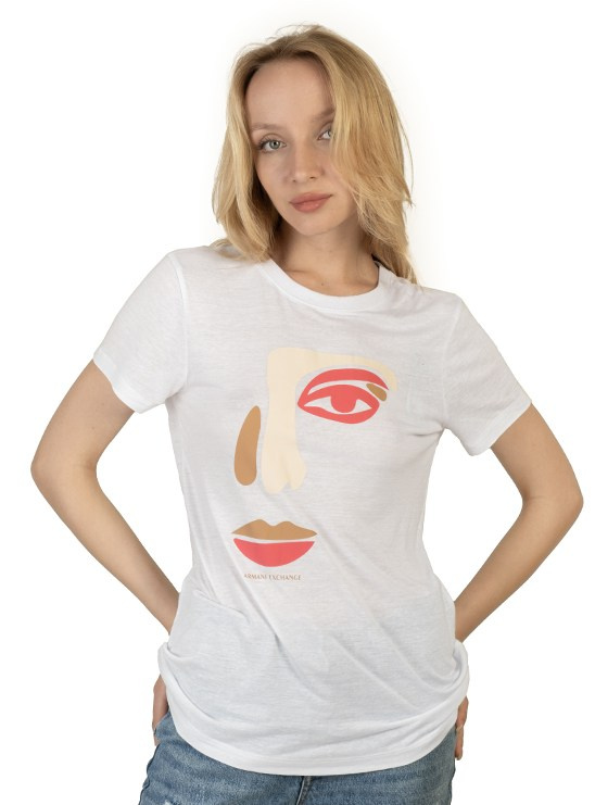 Предметная съёмка для маркетплейсов | Футболки, топы. Предметный фотограф в Симферополе Антон Катунин