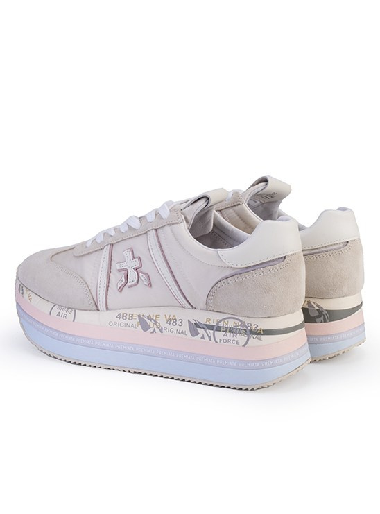 Предметная съёмка для маркетплейсов | Обувь. Предметный фотограф в Симферополе Антон Катунин