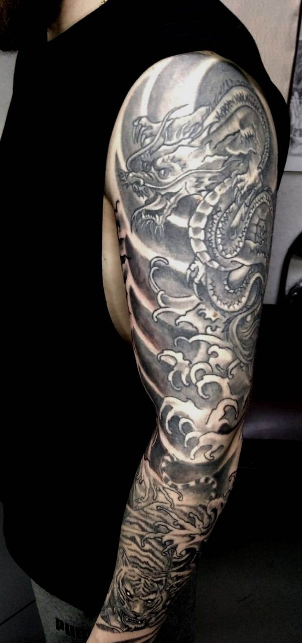 Тату. Яр Панов Арт.Картины, татуировки, роспись стен и одежды в Москве