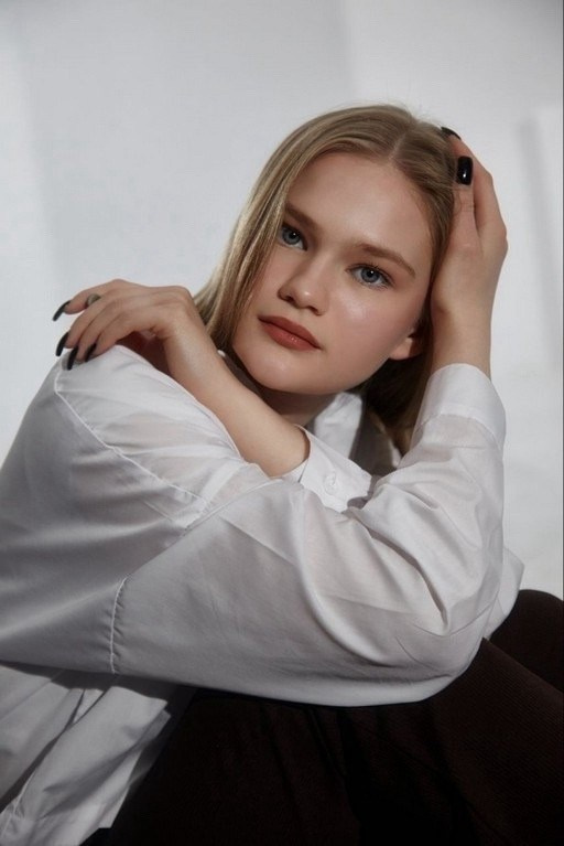 Елизавета П 16 лет 82 65_90. Модельное агентство Queen's models| Екатеринбург Челябинск Первоуральск
