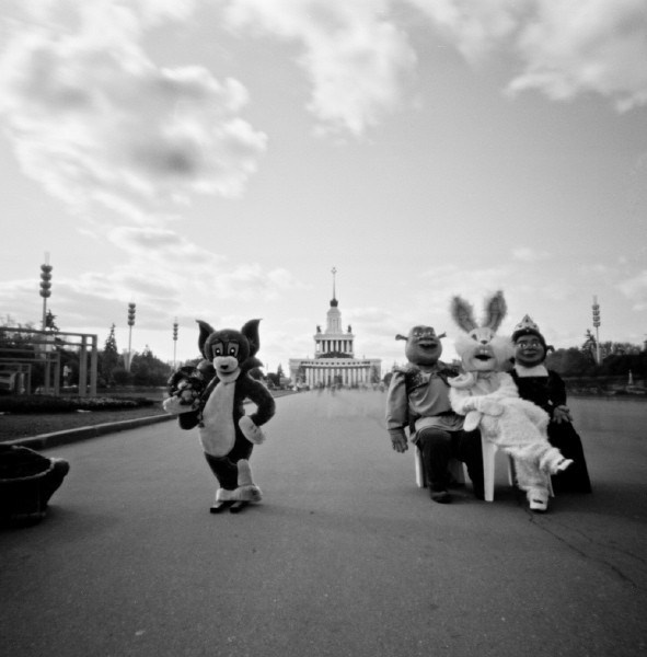 PINHOLE PHOTOS. Портретный и бизнес-фотограф в Москве Андрей Никольский
