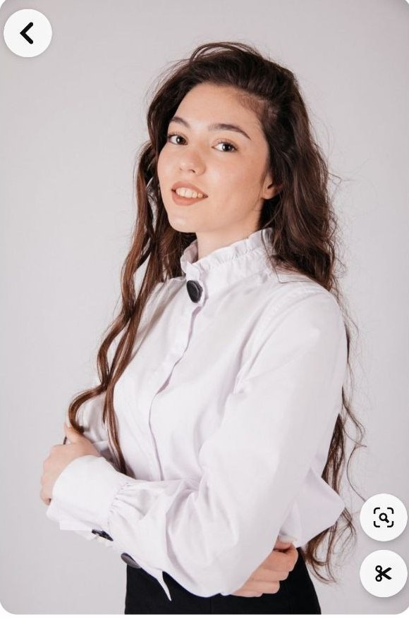 Примеры позировок для школьного альбома в старших классах. Фотограф в Шелехове, лучшие выпускные альбомы в Шелехове