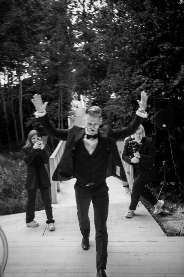 Two Hearts — One Team. Свадебный организатор Viktoria.Wedding