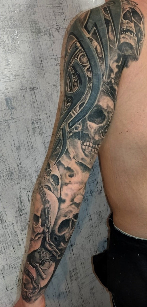 Тату. Яр Панов Арт.Картины, татуировки, роспись стен и одежды в Москве