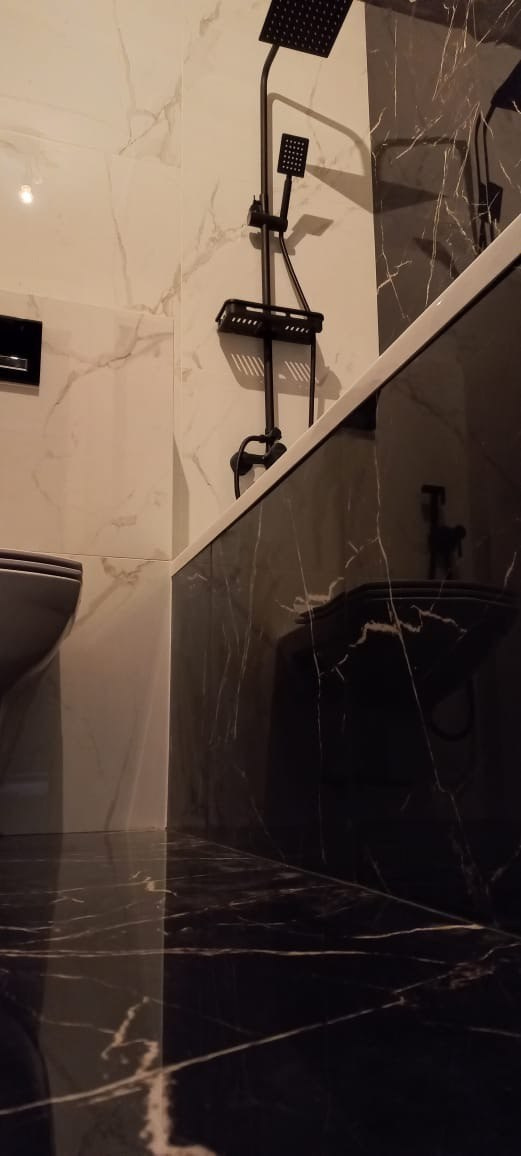 Ванная комната (с. Усады ул. Счастливая д. 13). Ремонт санузла, туалета, ванной под ключ в Казани. Укладка плитки